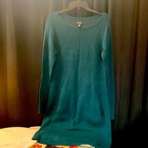 Nicole miller New York sweater dress w pockets Hunter green medium.
